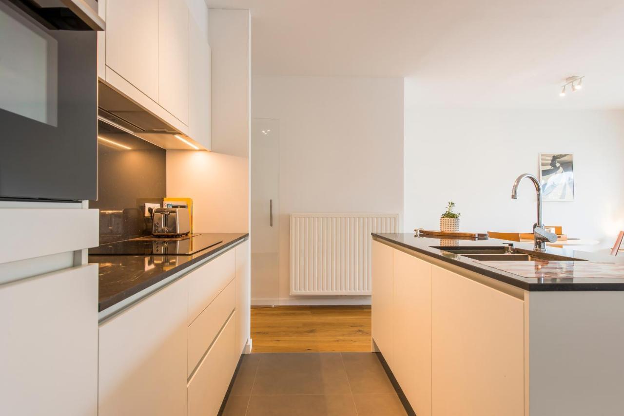 Modern Apartment With Terrace Near The Beach Ostend Exterior photo